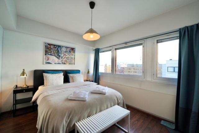 Cozy And Bright 2-Bedroom Apartment Washer And Dryer, King Size Bed Rovaniemi Exteriör bild